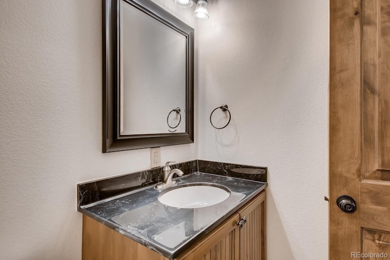 Photo 16 of 38 - 6233 Lake Gulch Rd, Castle Rock, CO 80104