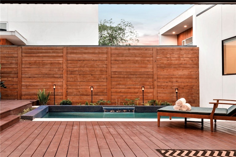 Photo 2 of 32 - 2214 S 3rd St, Austin, TX 78704