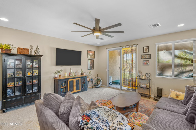 Photo 18 of 40 - 19102 W Centerra Dr, Buckeye, AZ 85326