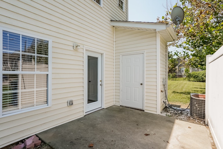 Photo 24 of 25 - 1810 Eagle Beach Ct, Raleigh, NC 27610