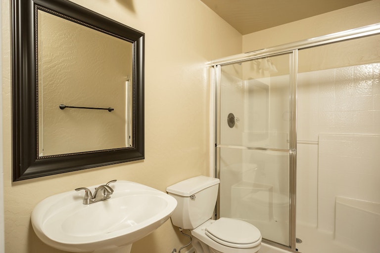 Photo 21 of 25 - 903 E Ross Ave, Phoenix, AZ 85024