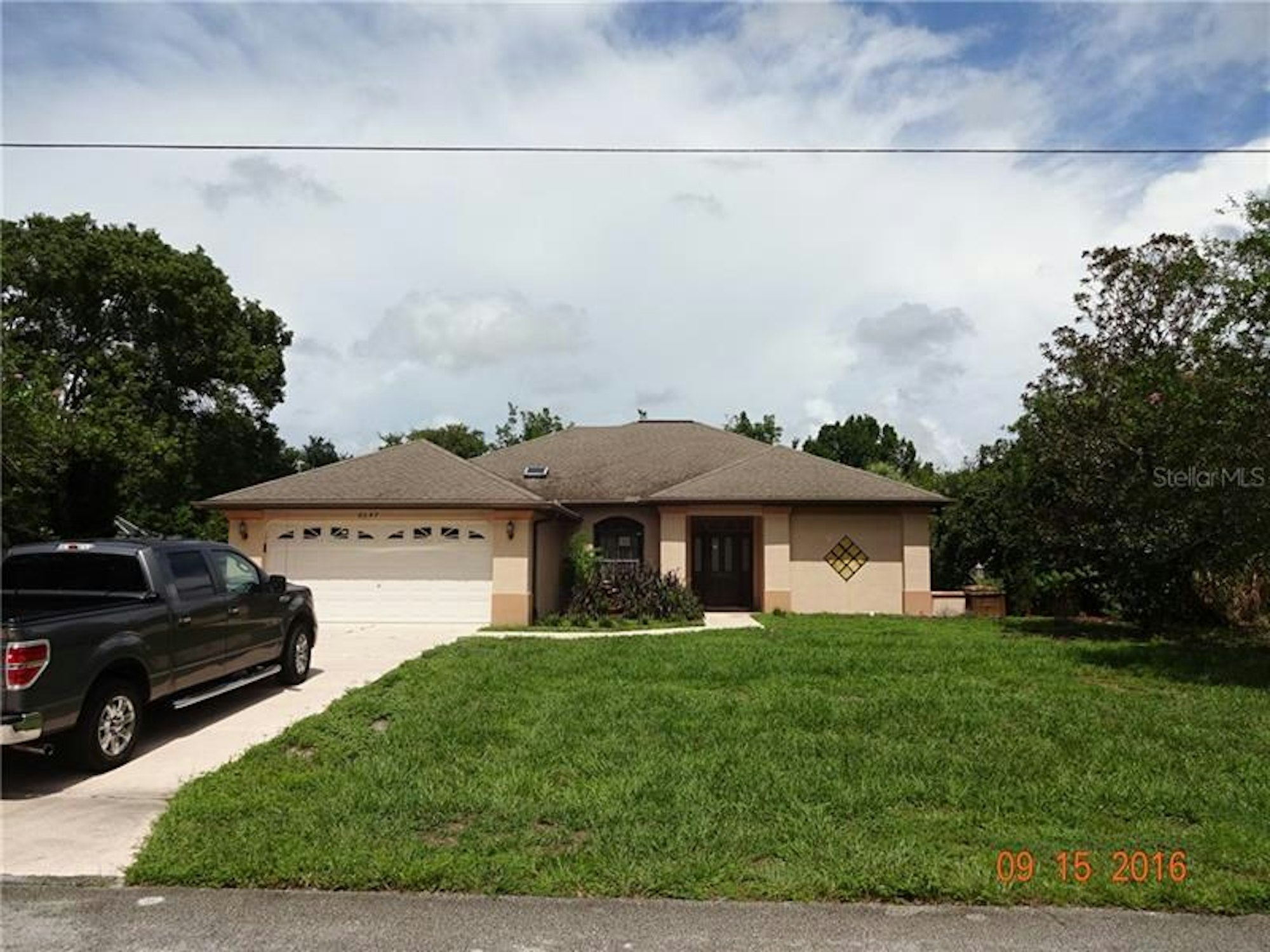 Photo 1 of 12 - 8047 Tranquil Dr, Spring Hill, FL 34606