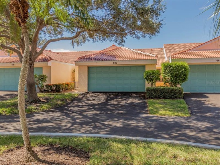 Photo 2 of 38 - 602 Marcus St #22, Venice, FL 34285
