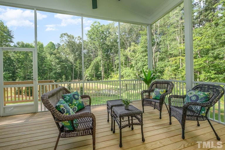Photo 28 of 33 - 298 Bonterra Way, Chapel Hill, NC 27516