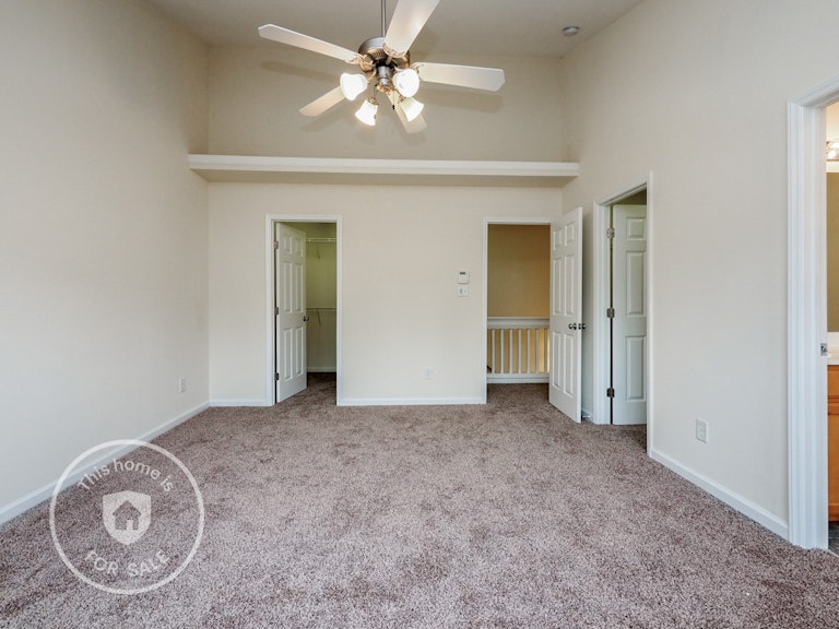 Photo 2 of 26 - 8108 Rolling Glenn Dr, Raleigh, NC 27616