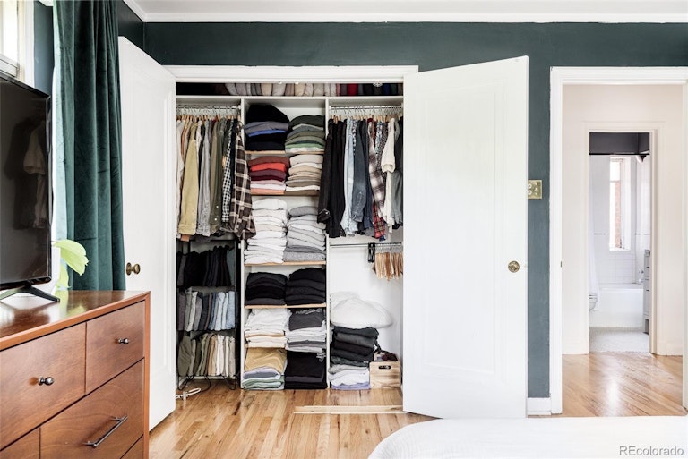 Photo 15 of 26 - 1410 Vine St #3, Denver, CO 80206