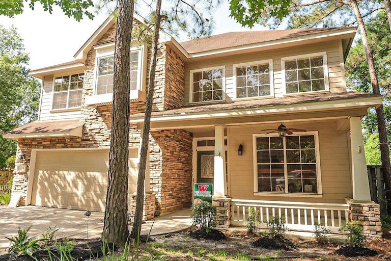 Photo 2 of 17 - 19 Cider Mill Ct, Spring, TX 77382