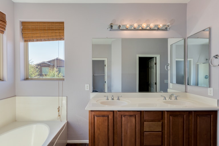 Photo 17 of 31 - 4349 E Cullumber St, Gilbert, AZ 85234