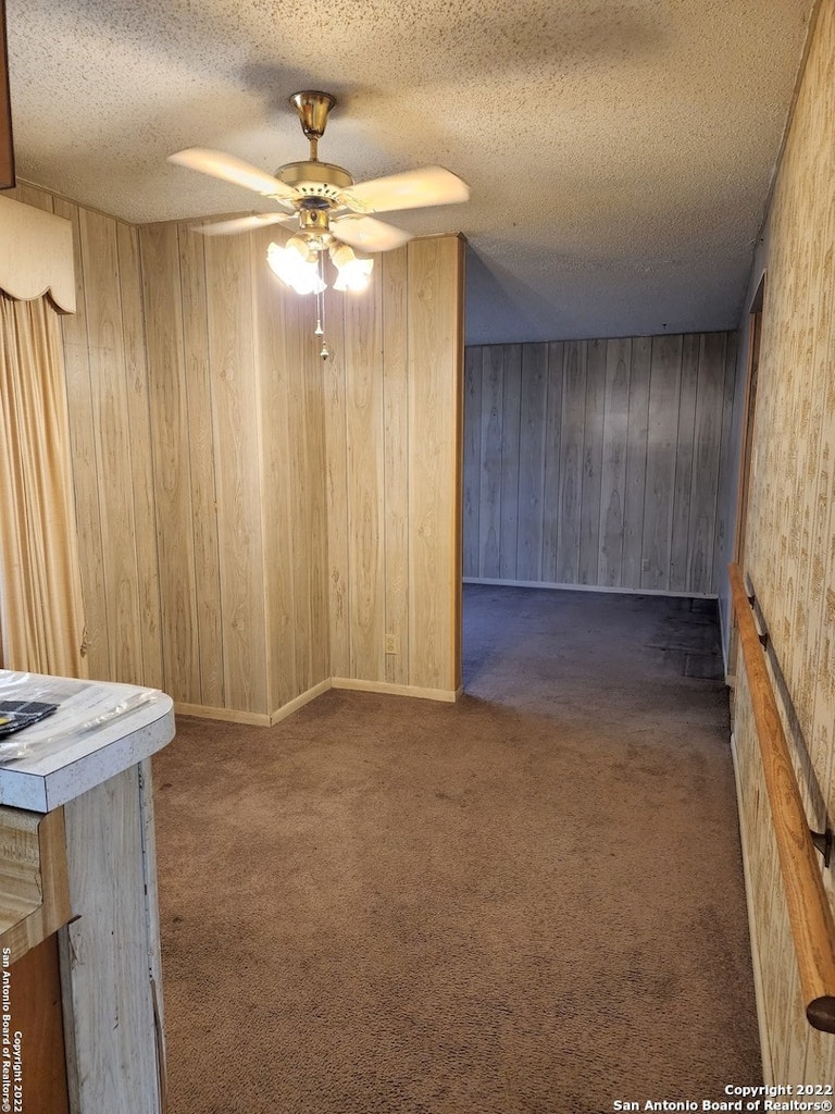 Photo 4 of 16 - 6538 Buena Vista St, San Antonio, TX 78237