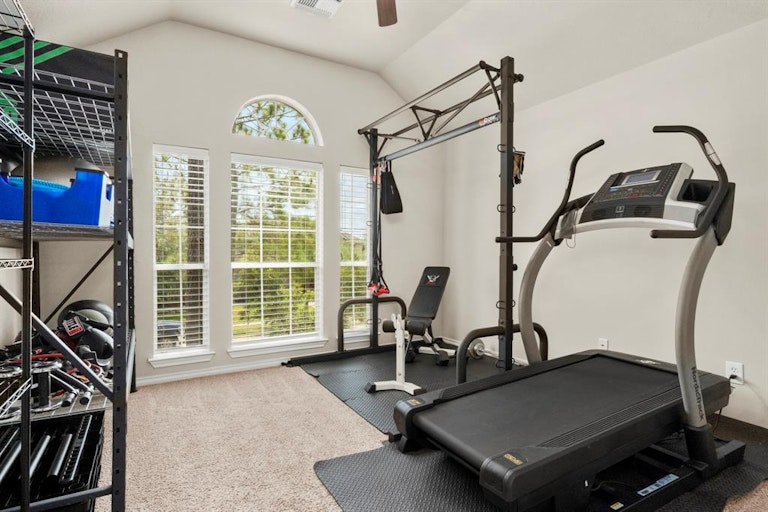 Photo 25 of 31 - 19119 Canyon Vista Ct, Tomball, TX 77377