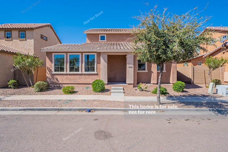Photo 1 of 31 - 7236 S 48th Ln, Laveen, AZ 85339