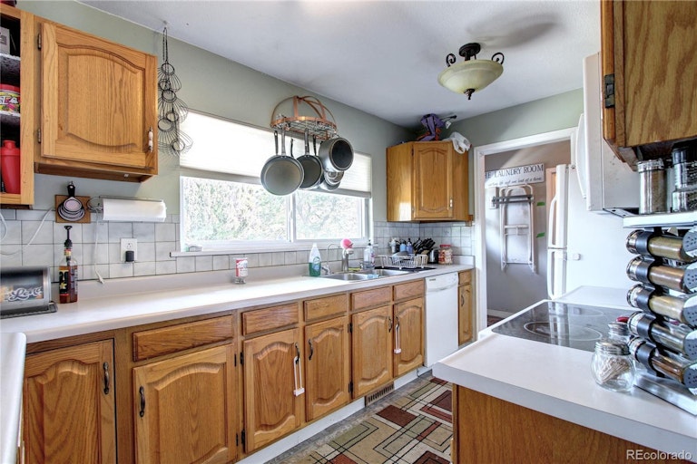 Photo 7 of 21 - 4765 E 129th Ct, Thornton, CO 80241