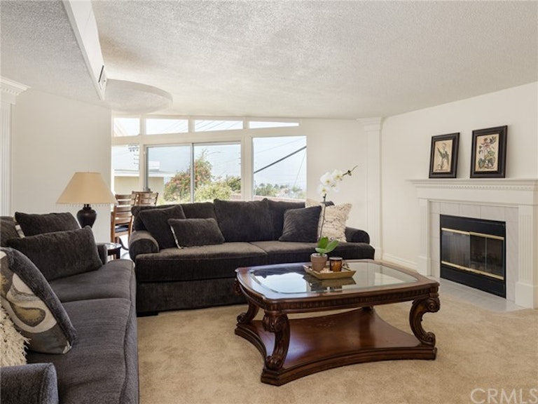 Photo 15 of 33 - 1601 W 20th St, San Pedro, CA 90732
