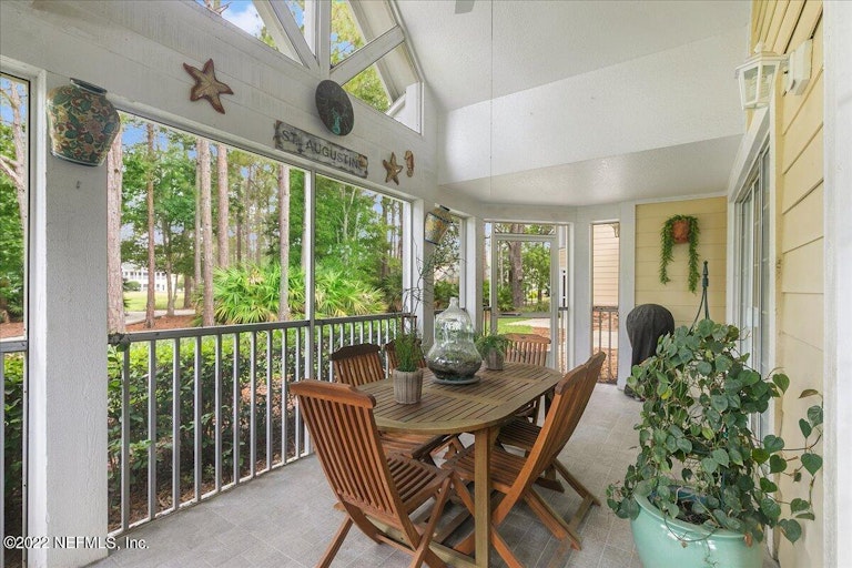 Photo 8 of 40 - 330 N Shore Cir #1111, Saint Augustine, FL 32092