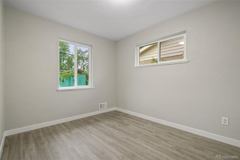 Photo 20 of 35 - 1545 S Chase Ct, Lakewood, CO 80232
