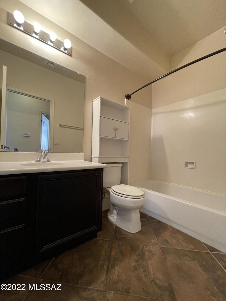 Photo 17 of 28 - 10405 S Painted Mare Dr, Vail, AZ 85641