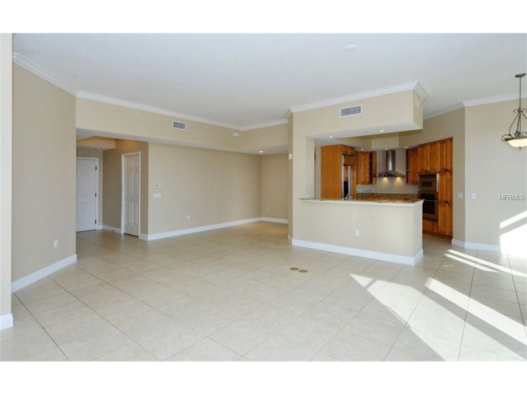 Photo 5 of 25 - 100 Central Ave Unit K1017, Sarasota, FL 34236