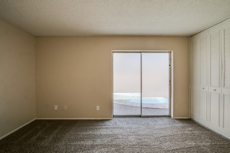 Photo 13 of 30 - 3636 W Beryl Ave, Phoenix, AZ 85051