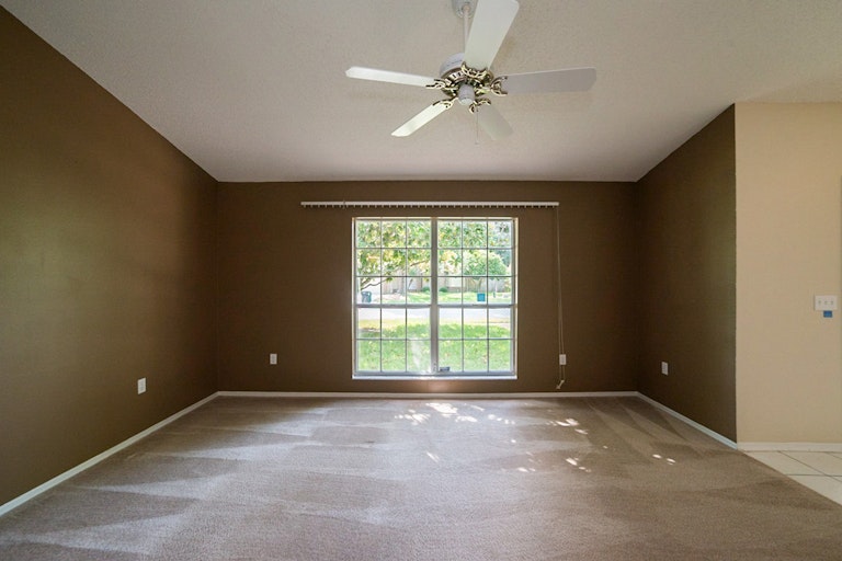 Photo 8 of 22 - 8708 Black Creek Blvd, Orlando, FL 32829