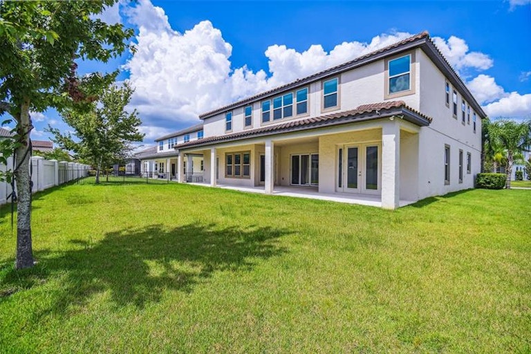 Photo 10 of 77 - 10430 Warrick St, Orlando, FL 32836