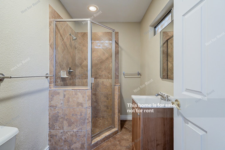 Photo 6 of 22 - 3452 W Sierra Vista Dr, Phoenix, AZ 85017