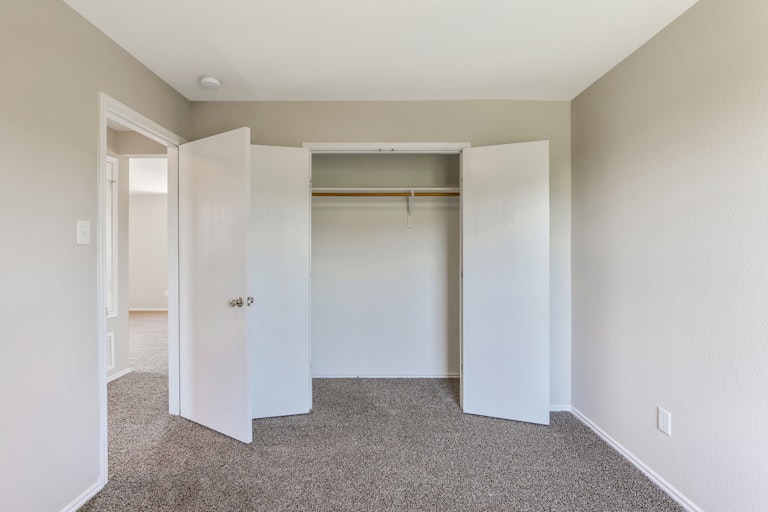 Photo 19 of 25 - 112 Matamoros St, Grand Prairie, TX 75051