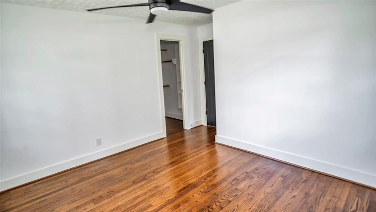 Photo 46 of 50 - 7758 Hereford St, Houston, TX 77087