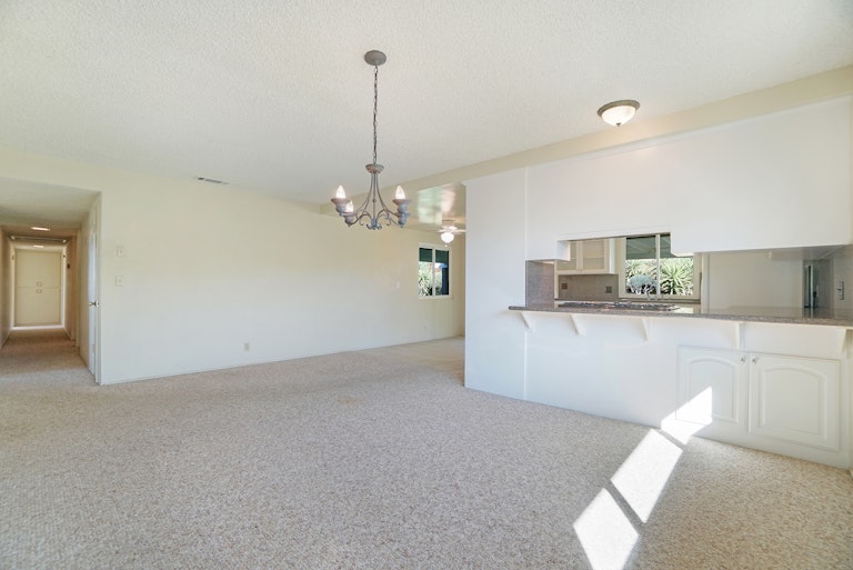 Photo 9 of 17 - 25118 Jaclyn Ave, Moreno Valley, CA 92557