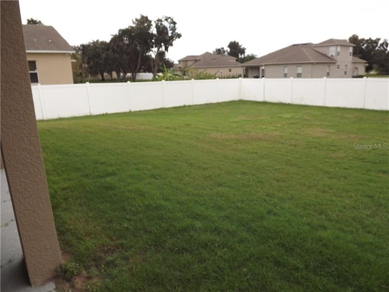 Photo 23 of 24 - 4837 Lakes Edge Ln, Kissimmee, FL 34744