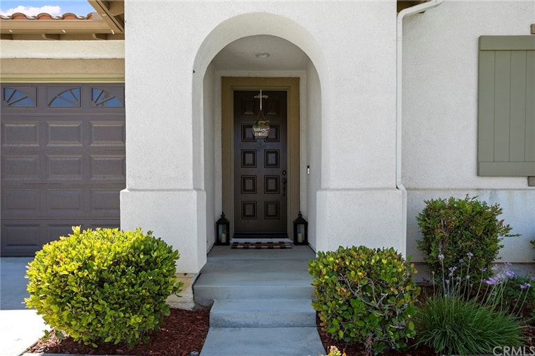 Photo 5 of 39 - 31987 Lodge House Ct, Temecula, CA 92592