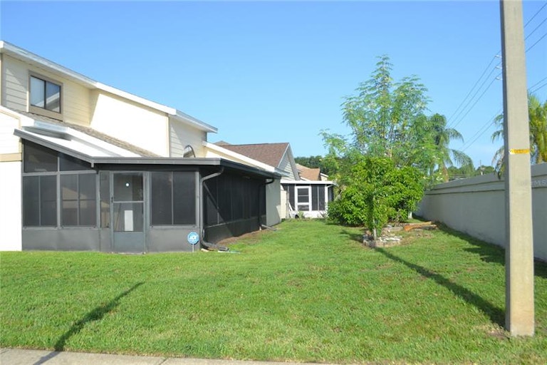 Photo 8 of 35 - 849 Horseshoe Bay Dr, Kissimmee, FL 34741
