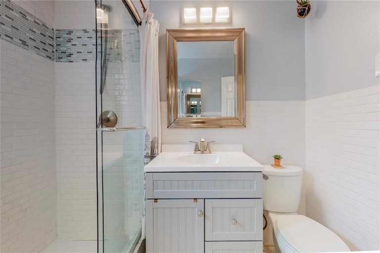 Photo 21 of 28 - 5021 N Hall St, Dallas, TX 75235