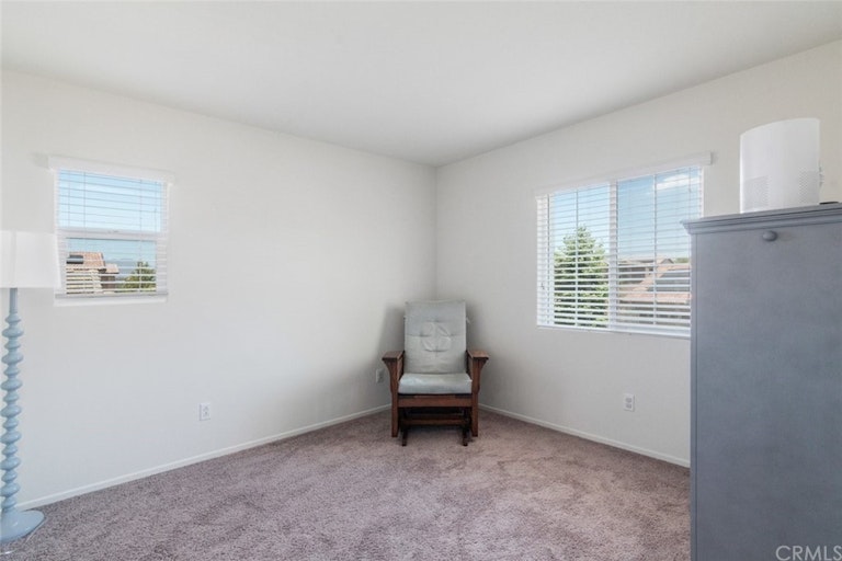 Photo 11 of 40 - 29312 Abelia Ln, Lake Elsinore, CA 92530