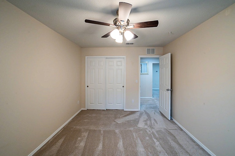 Photo 13 of 14 - 226 Silverglen Ln, Altamonte Springs, FL 32714
