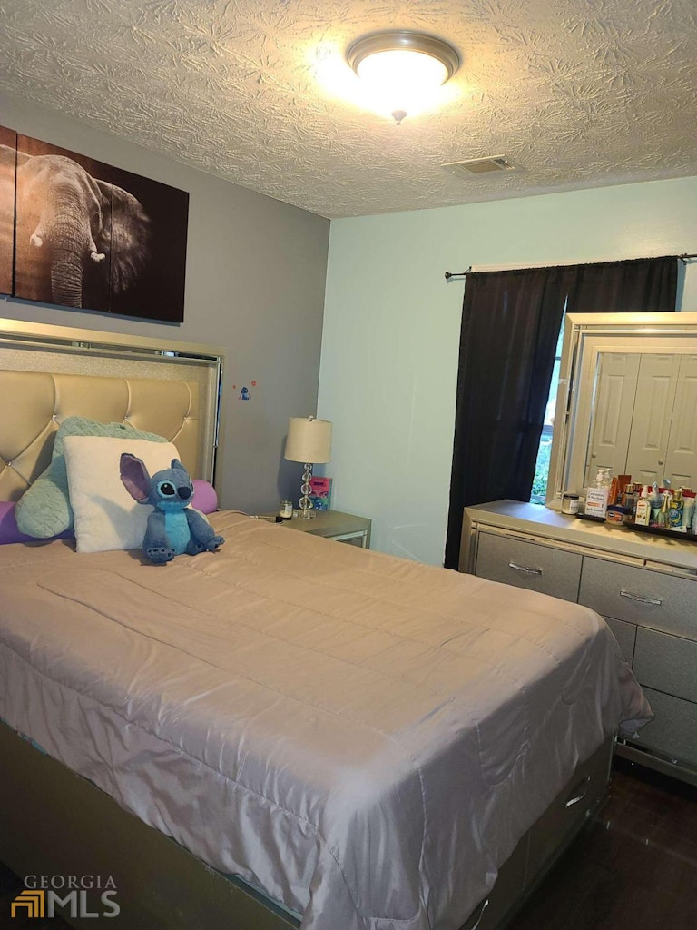 Photo 18 of 20 - 418 Shenandoah Ct, Winder, GA 30680