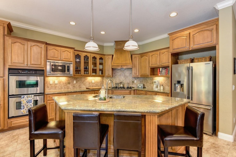 Photo 28 of 70 - 8910 Belford Ct, Roseville, CA 95747