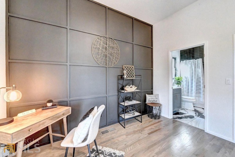 Photo 8 of 27 - 278 Lindbergh Dr NE #1, Atlanta, GA 30305
