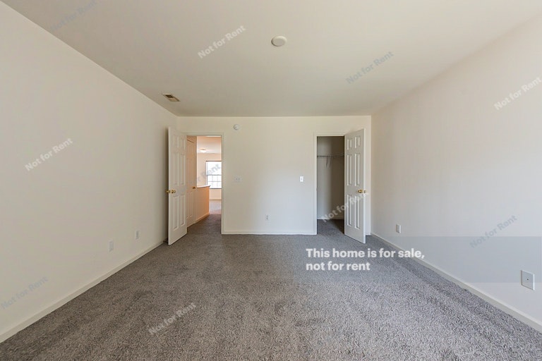 Photo 12 of 22 - 8824 Kaplan Woods Way, Wake Forest, NC 27587
