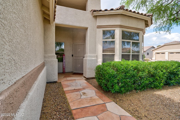 Photo 4 of 42 - 2264 W Noble Heights Dr, Tucson, AZ 85742