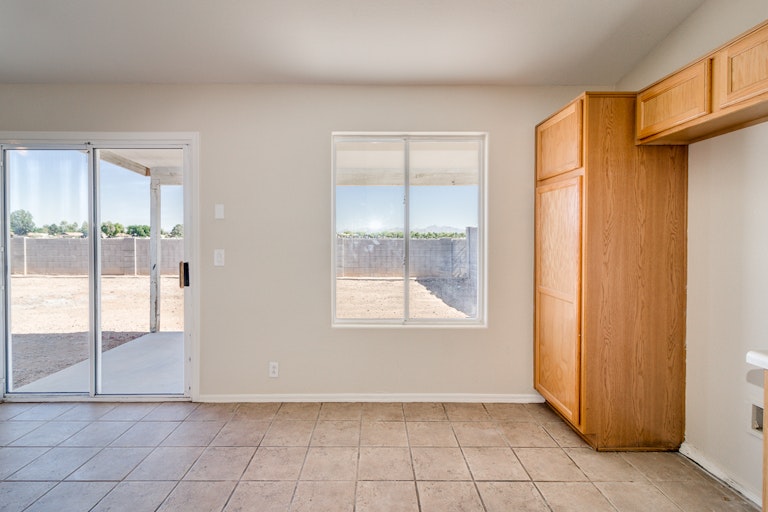 Photo 7 of 30 - 8015 W Citrus Way, Glendale, AZ 85303