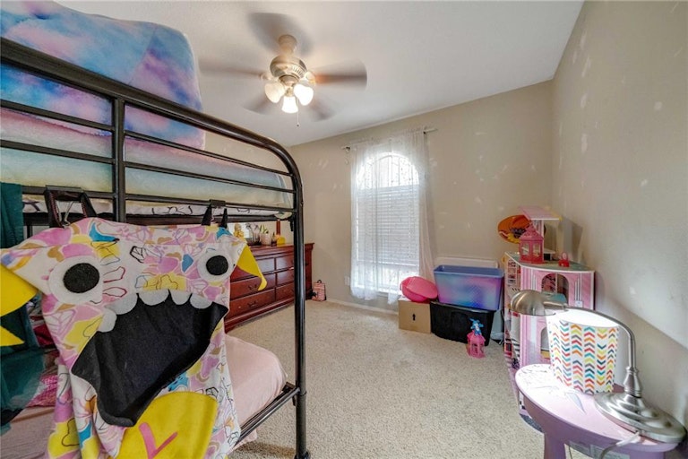 Photo 9 of 23 - 7624 Evergreen Rd, Richland Hills, TX 76118
