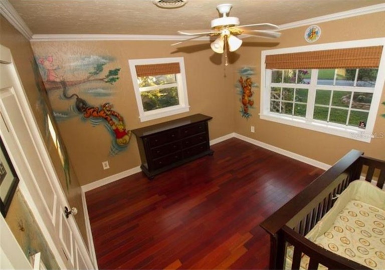 Photo 13 of 25 - 420 Pawnee Trl, Maitland, FL 32751