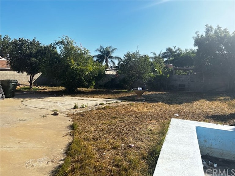 Photo 8 of 13 - 6848 36th St, Jurupa Valley, CA 92509