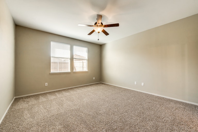 Photo 17 of 26 - 3412 Replay Ln, Little Elm, TX 75068