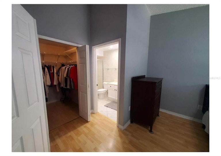 Photo 8 of 24 - 2577 W Brook Ln, Clearwater, FL 33761