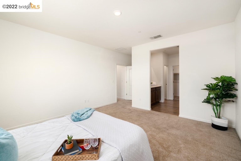Photo 18 of 26 - 5561 Glowhaven St, Marysville, CA 95901