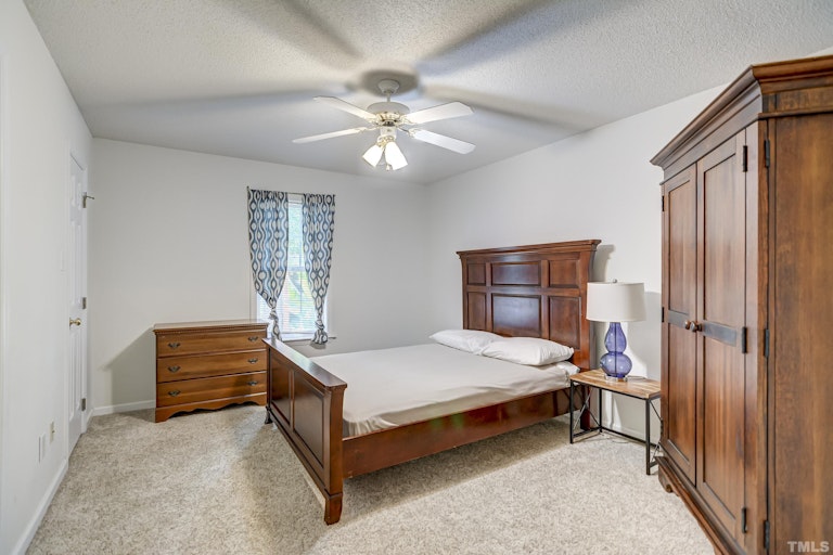 Photo 11 of 21 - 217 Nathan Dr, Clayton, NC 27520