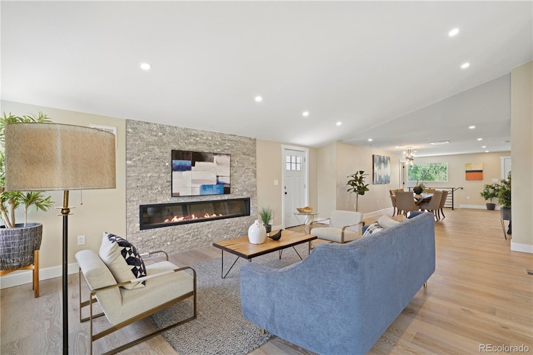Photo 9 of 34 - 11000 W 41st Pl, Wheat Ridge, CO 80033