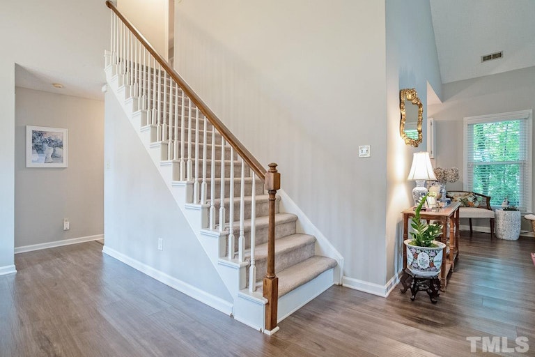 Photo 24 of 33 - 12317 Inglehurst Dr, Raleigh, NC 27613