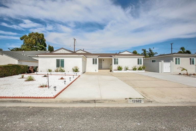 Photo 4 of 62 - 12532 Merrill St, Garden Grove, CA 92840